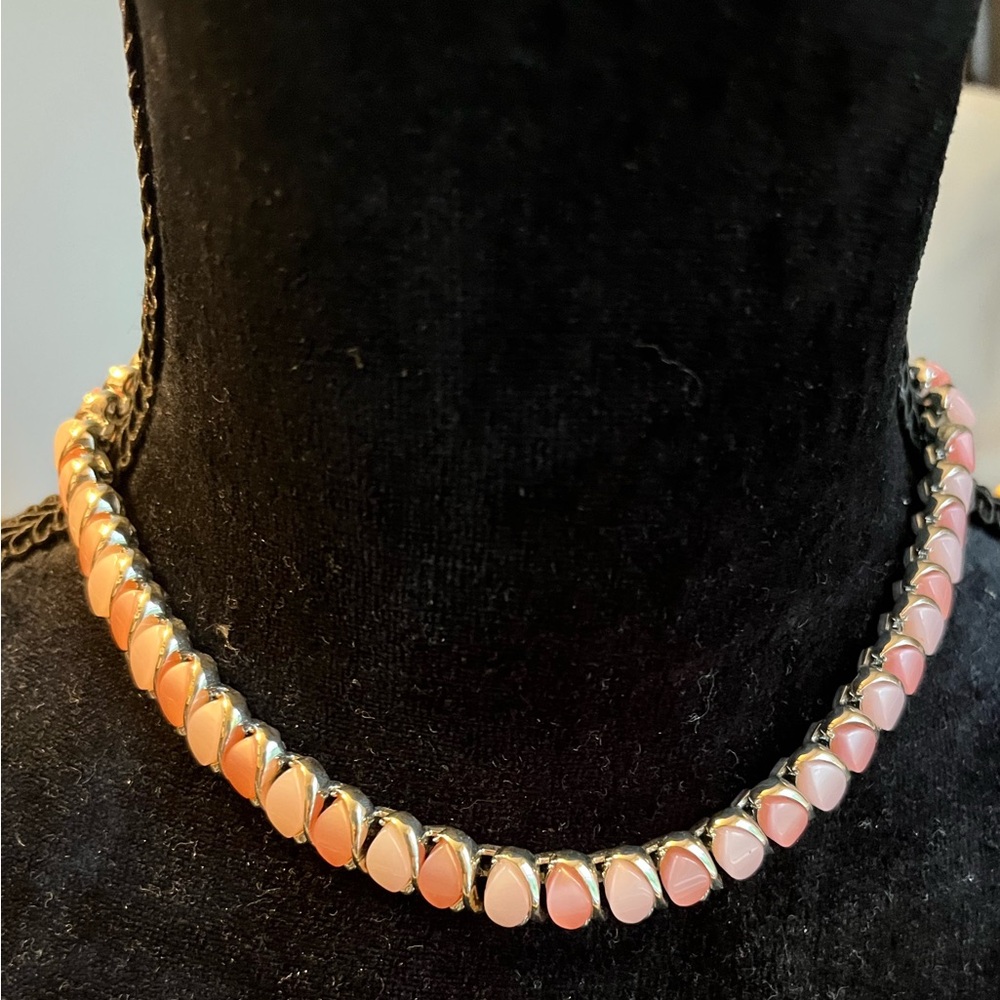 Elegant Pink and silver Necklace